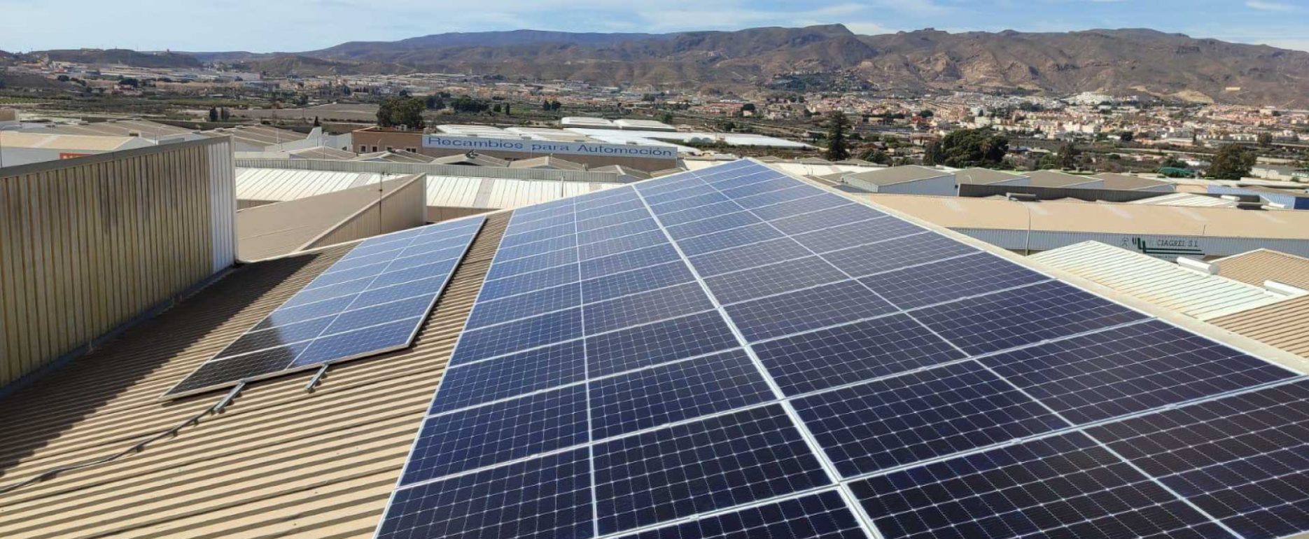 Instalación Fotovoltaica en Nave Industrial