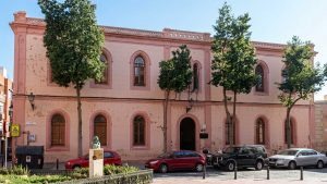 uned