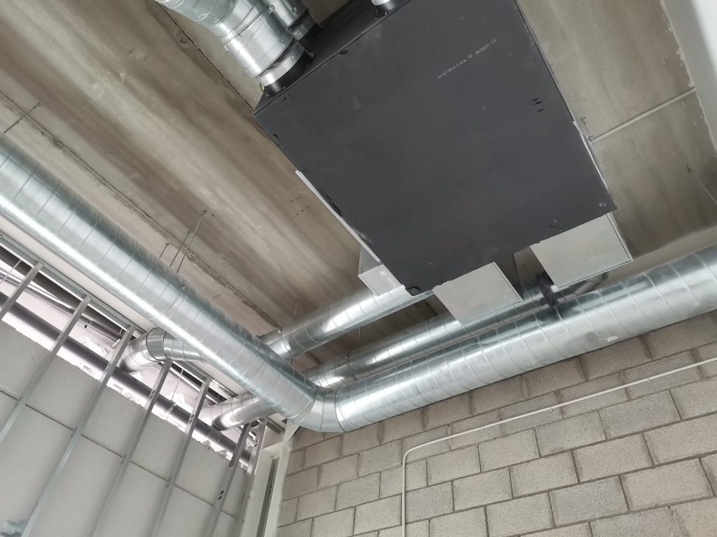 Climatización, Ventilación y ACS en Complejo Deportivo UAL (Almería)