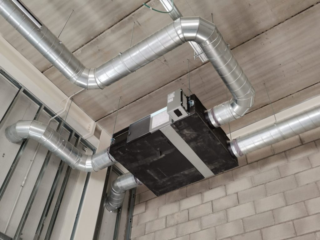 Climatización, Ventilación y ACS en Complejo Deportivo UAL (Almería)